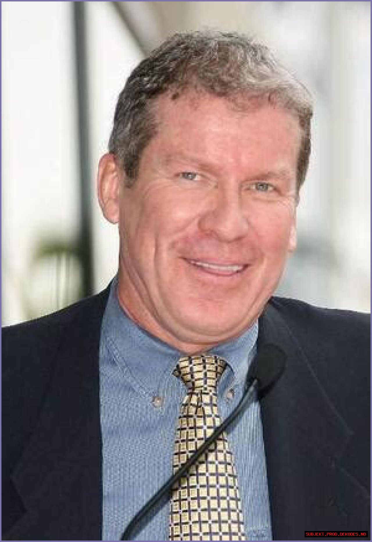 Daniel Hugh Kelly (TV Schauspieler) - Alter, Geburtstag, Bio, Fakten, Familie, Vermögen, Größe & mehr