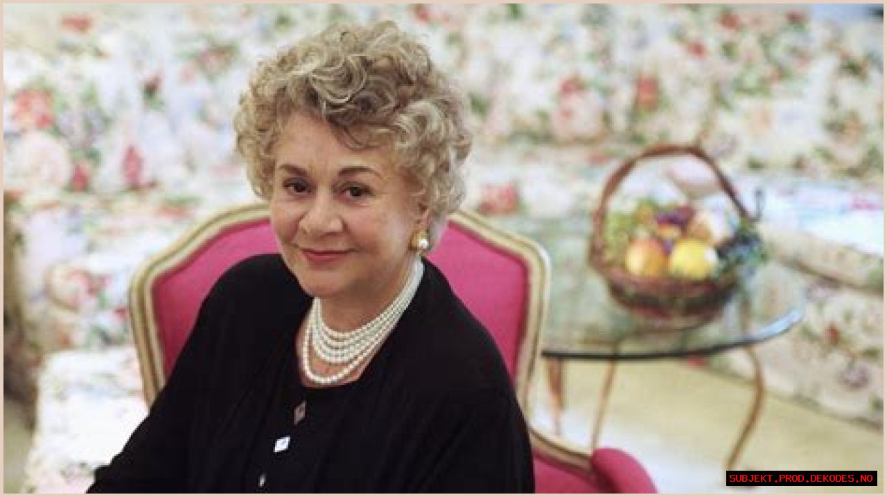 Joan Plowright (Filmschauspielerin) - Alter, Geburtstag, Bio, Fakten, Familie, Vermögen, Größe & mehr