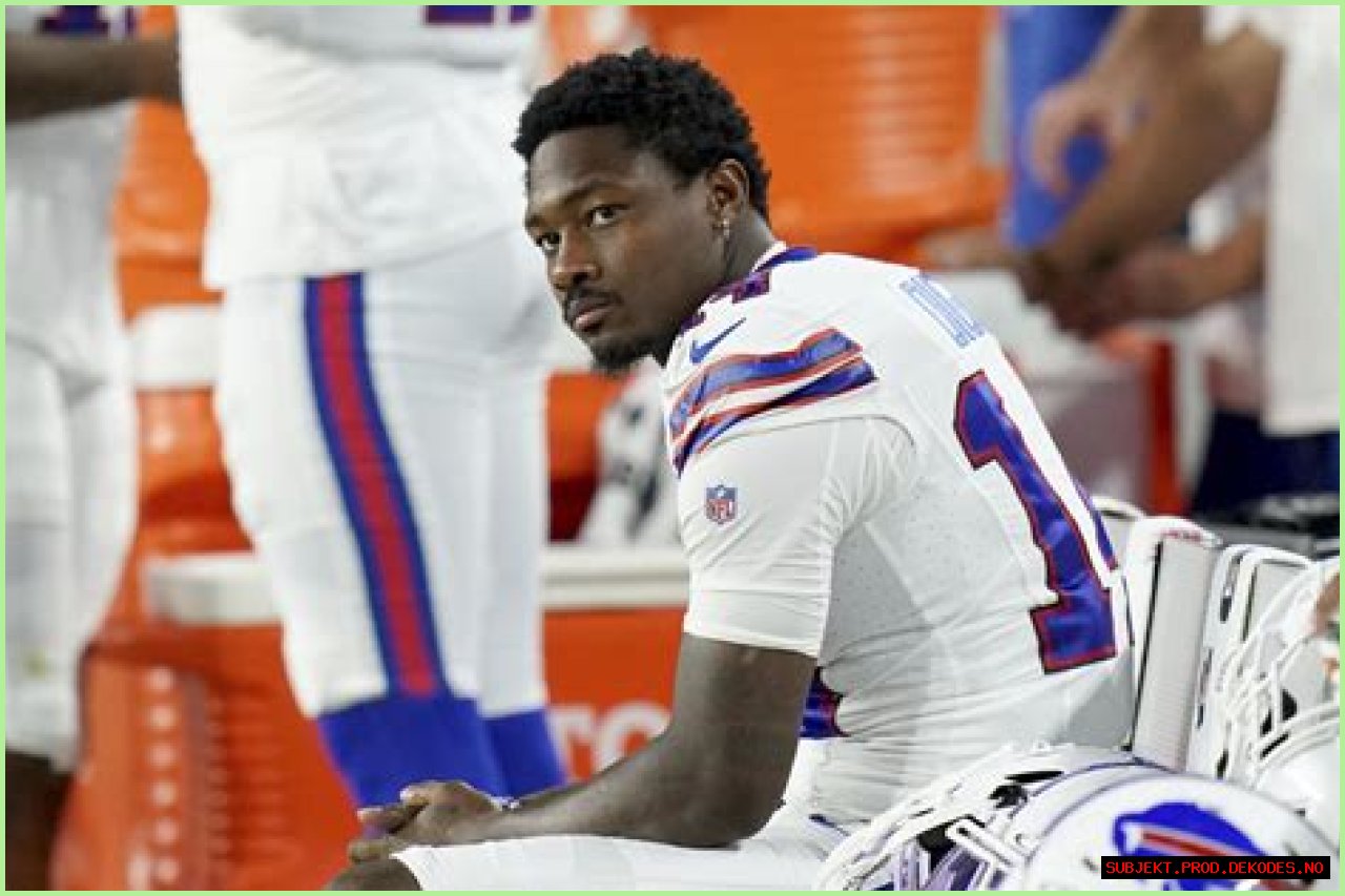 Stefon Diggs responds to Bills reporter caught on hot mic