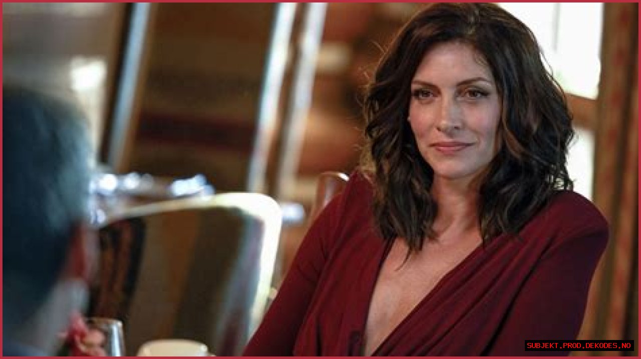 'Yellowstone': Dawn Olivieri on Sarah's Plan for Jamie and Playing a Morally 'Fuzzy' Character (Exclusive)